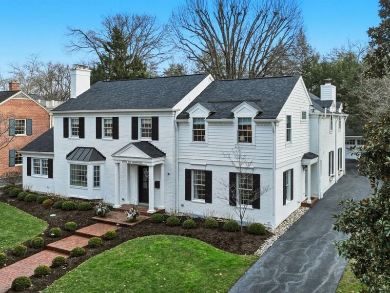 6617 Mariemont Avenue, Mariemont, OH 45227 Photo 1