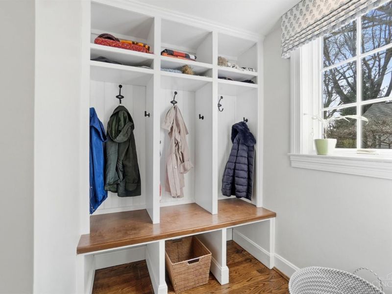 6617 Mariemont Avenue, Mariemont, OH 45227 Photo 24