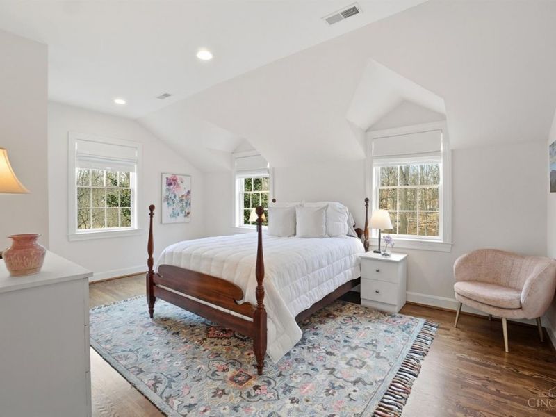 6617 Mariemont Avenue, Mariemont, OH 45227 Photo 35