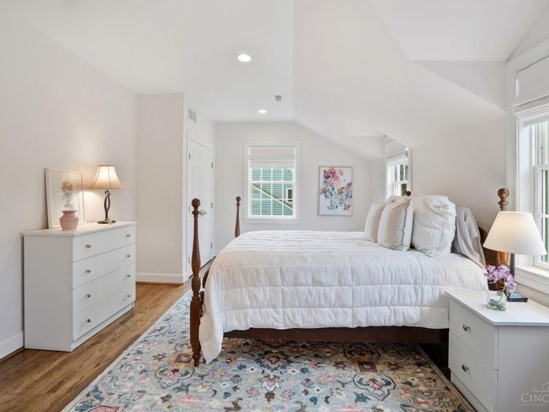 6617 Mariemont Avenue, Mariemont, OH 45227 Photo 36