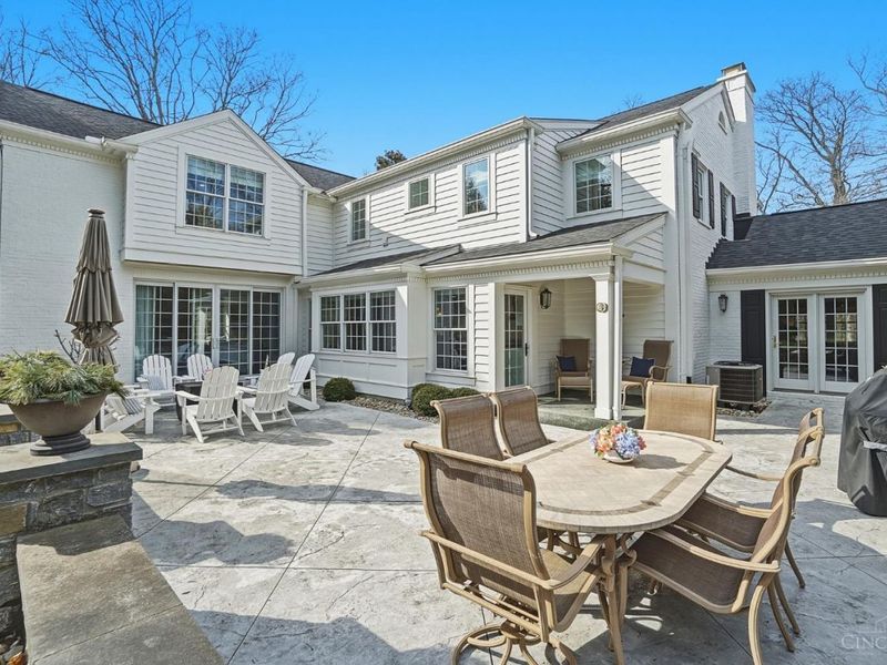 6617 Mariemont Avenue, Mariemont, OH 45227 Photo 4