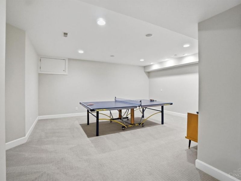 6617 Mariemont Avenue, Mariemont, OH 45227 Photo 52