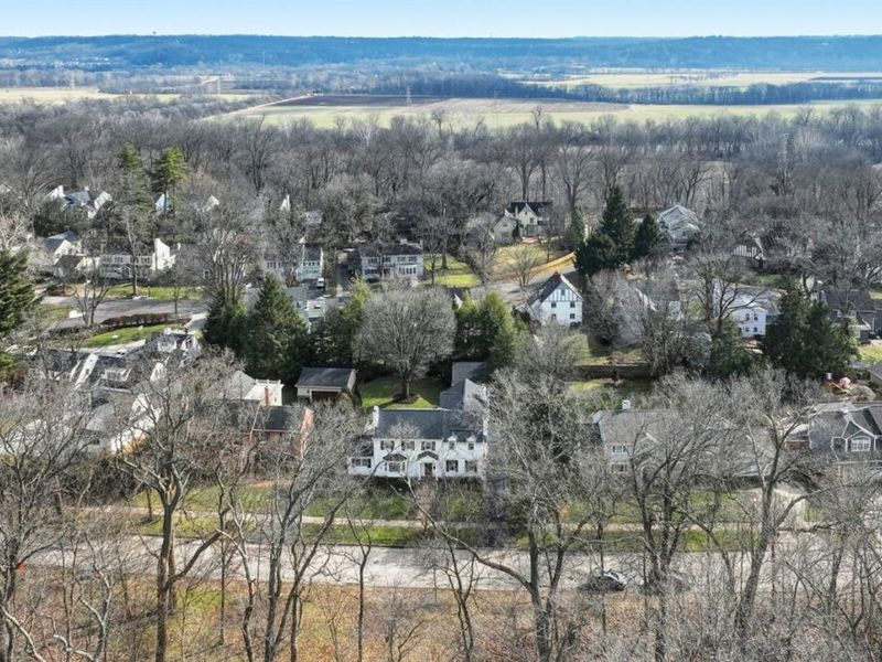 6617 Mariemont Avenue, Mariemont, OH 45227 Photo 70