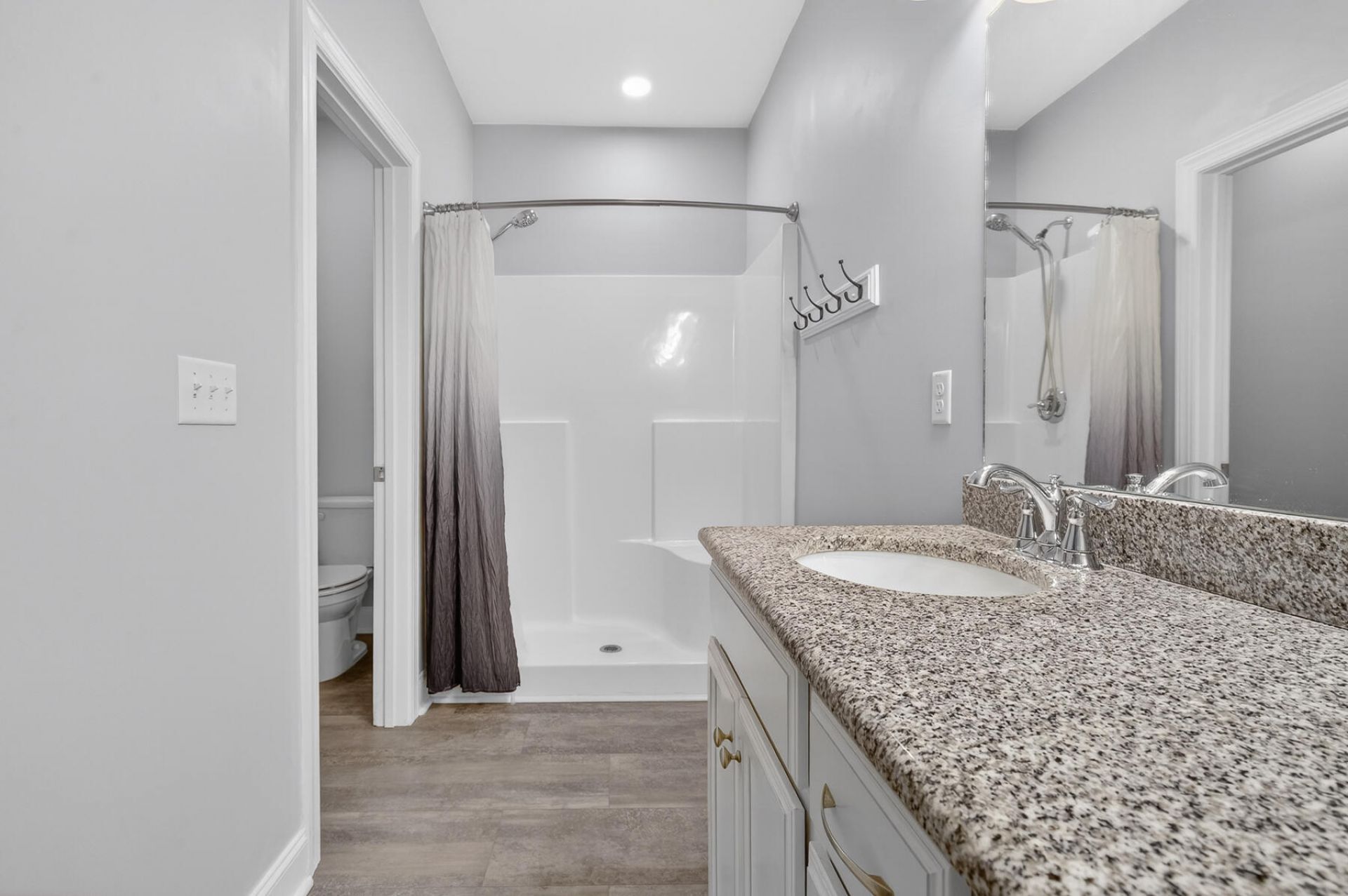 505 Butter Road Photo 19