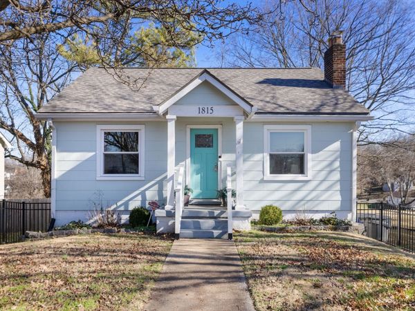 1815 Dimple Ct , Columbia, TN 38401