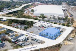 3265 N Carolina Avenue photo 4