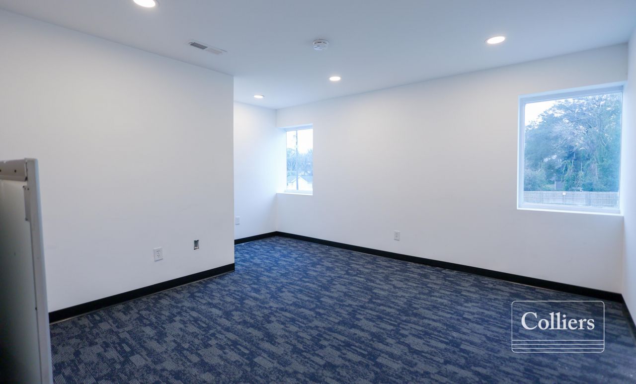 3265 N Carolina Avenue Photo 6