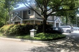 1037 Chuck Dawley Boulevard photo 4