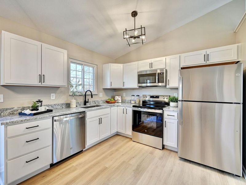 102 Morris Street, Florence, KY 41042 Photo 7