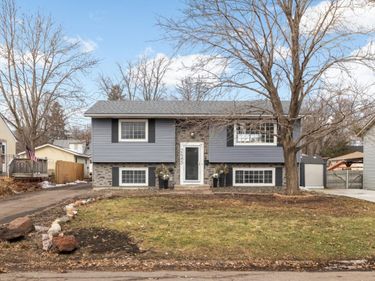 2645 15th Avenue E, North Saint Paul, MN 55109