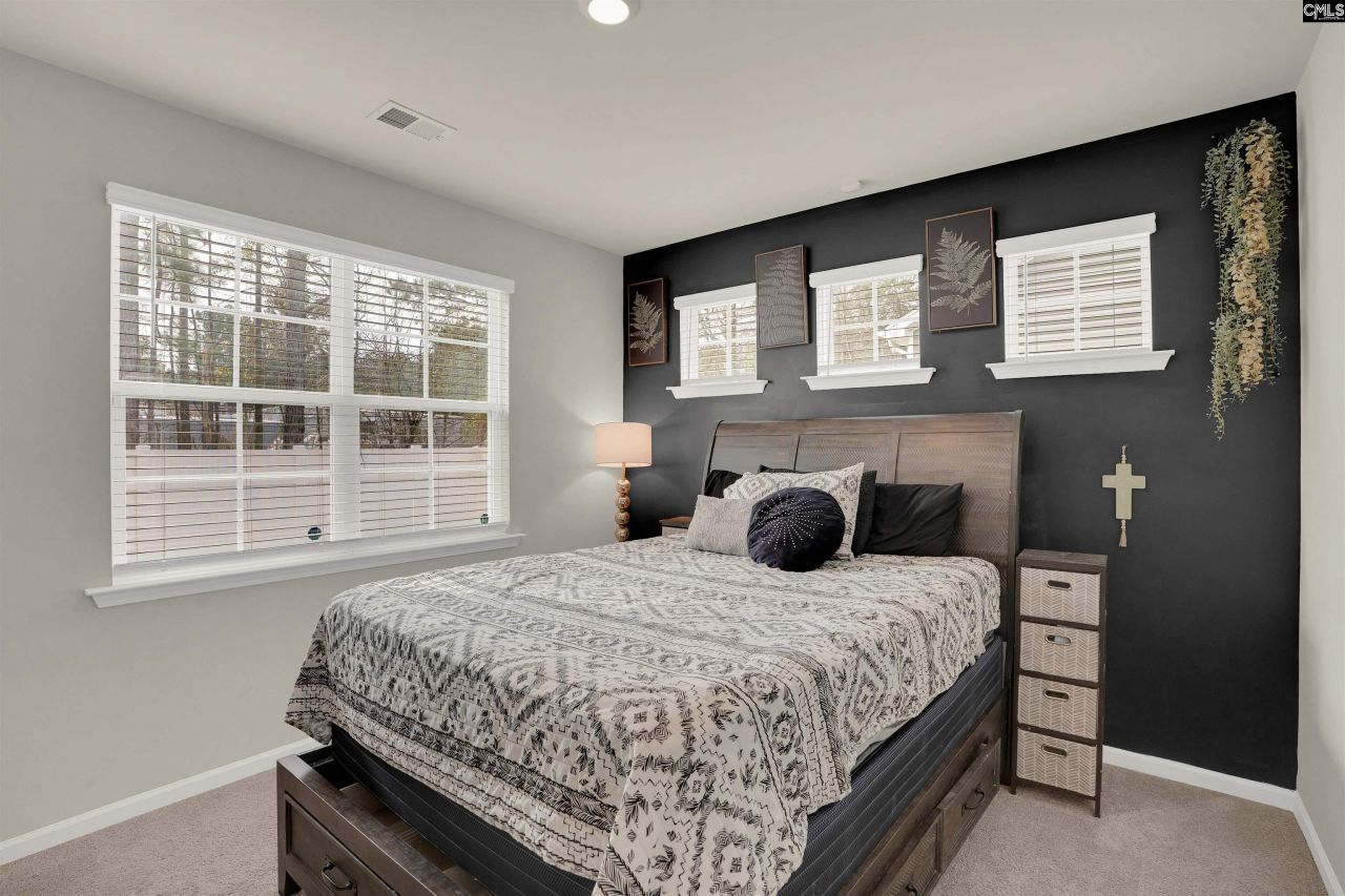 27a Beechnut Street Photo 14