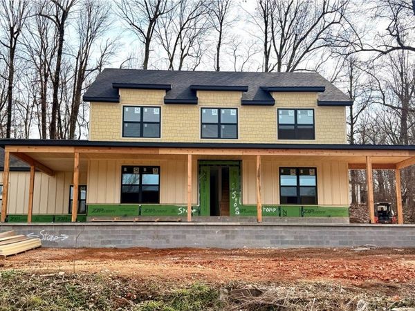 1902 N Double Springs Road , Fayetteville, AR 72704