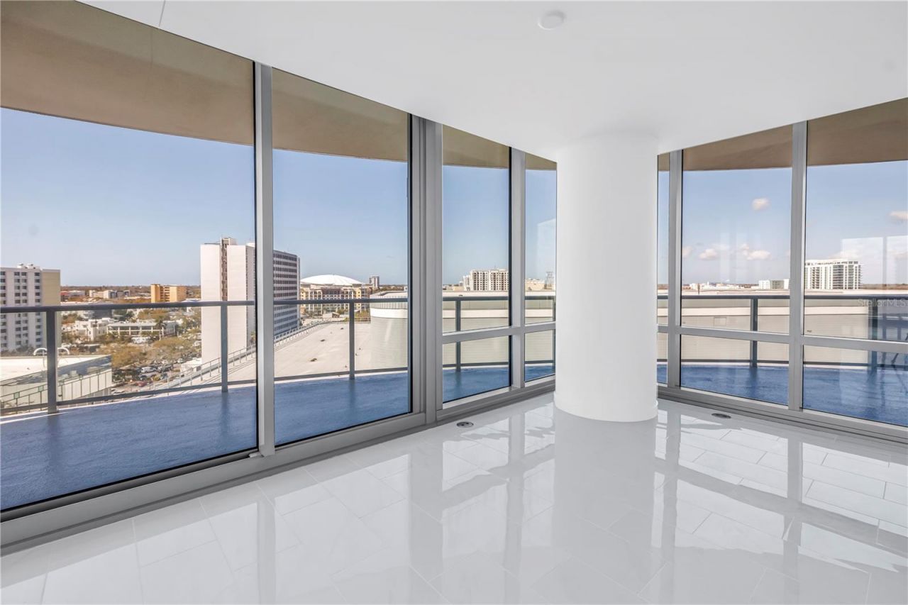 400 Central Avenue, Unit 1001, Saint Petersburg, FL 33701 Photo