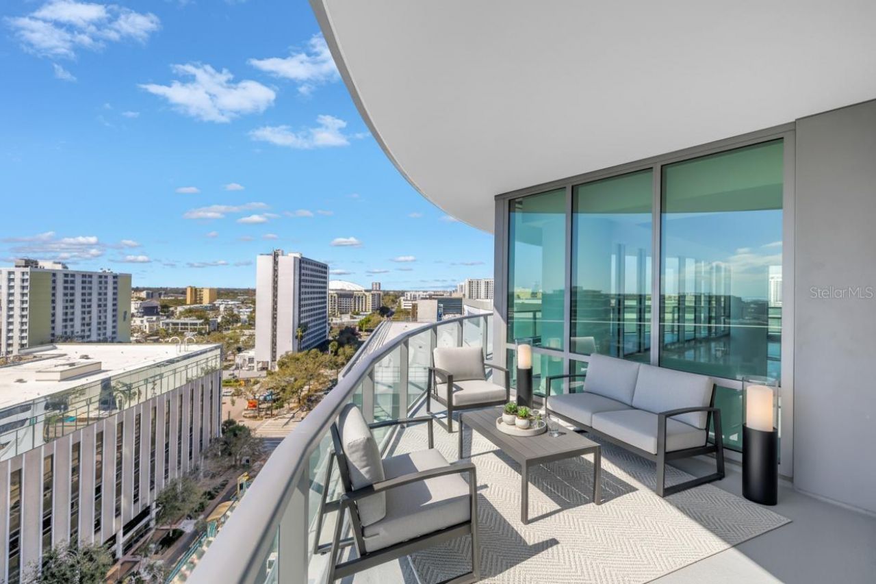 400 Central Avenue, Unit 1001, Saint Petersburg, FL 33701 Photo