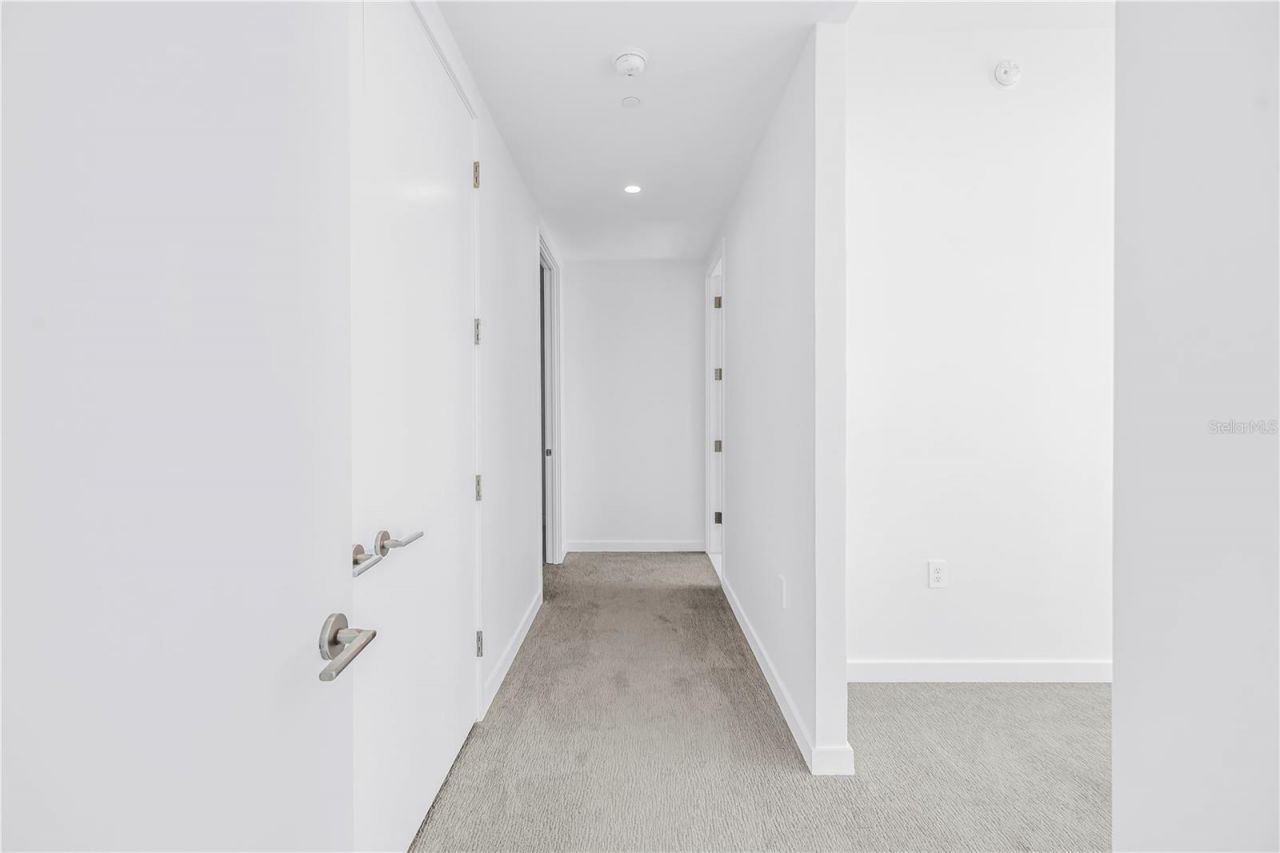 400 Central Avenue, Unit 1001, Saint Petersburg, FL 33701 Photo