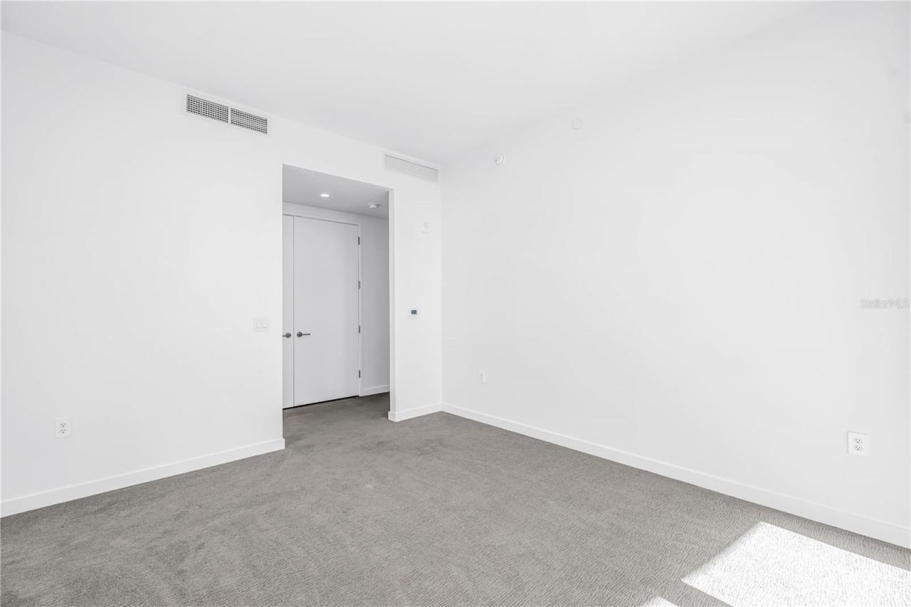 400 Central Avenue, Unit 1001, Saint Petersburg, FL 33701 Photo