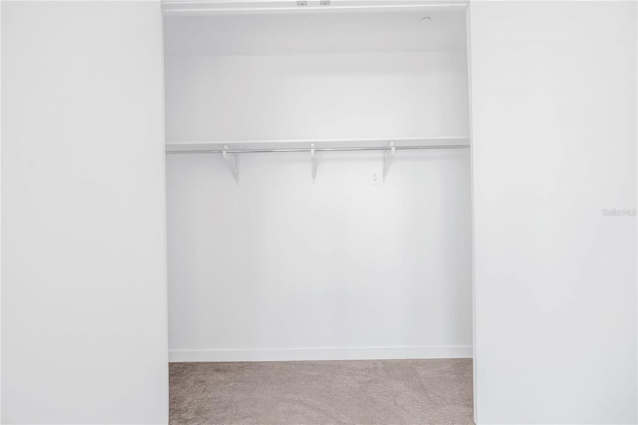 400 Central Avenue, Unit 1001, Saint Petersburg, FL 33701 Photo