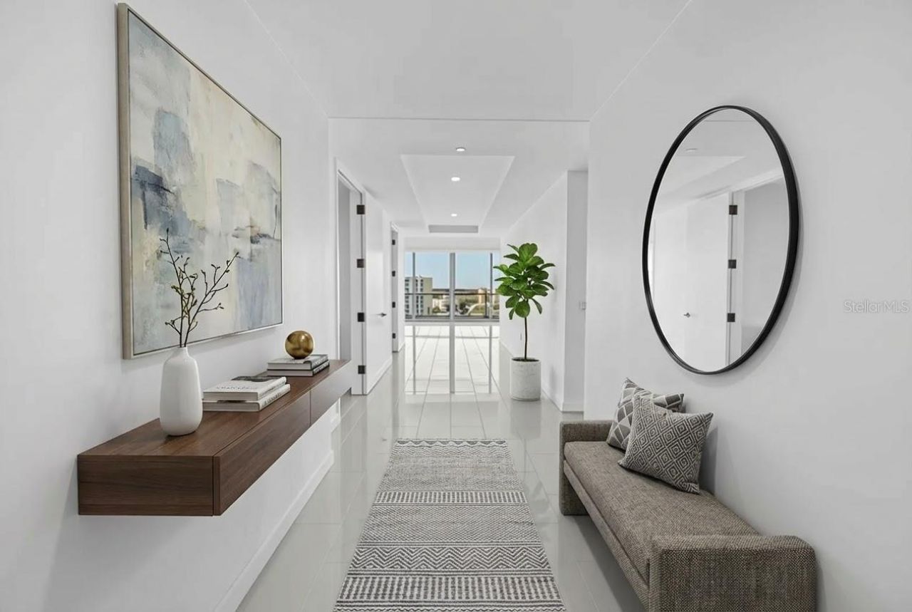 400 Central Avenue, Unit 1001, Saint Petersburg, FL 33701 Photo