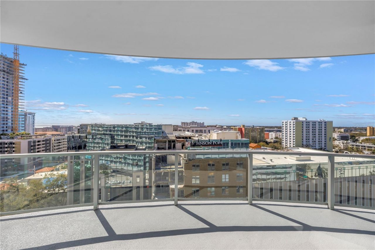 400 Central Avenue, Unit 1001, Saint Petersburg, FL 33701 Photo