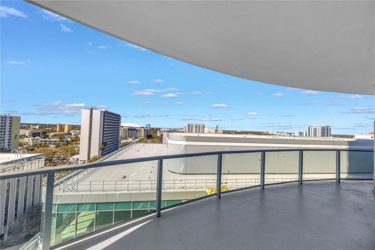 400 Central Avenue, Unit 1001, Saint Petersburg, FL 33701 Photo