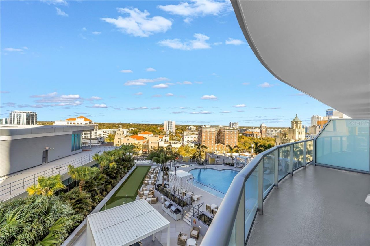 400 Central Avenue, Unit 1001, Saint Petersburg, FL 33701 Photo