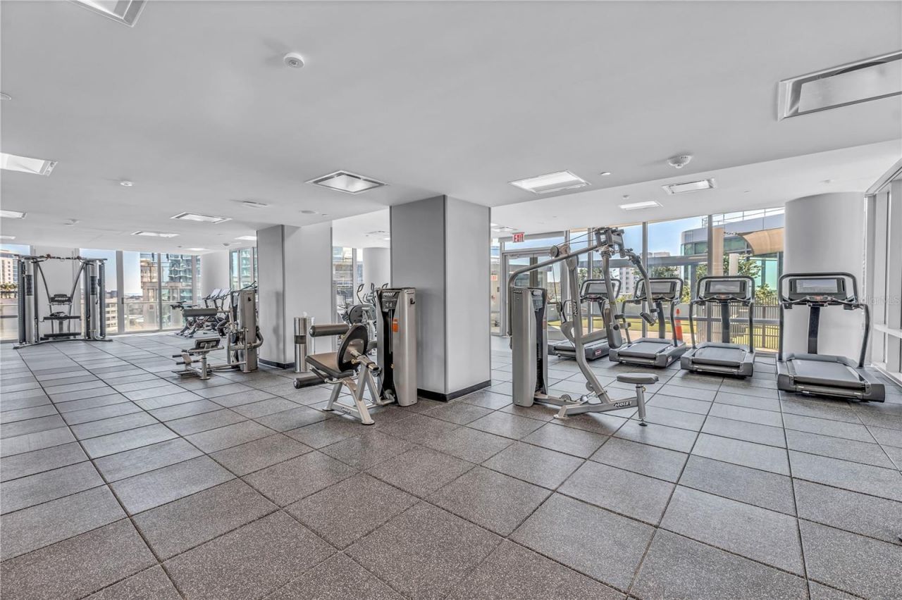 400 Central Avenue, Unit 1001, Saint Petersburg, FL 33701 Photo