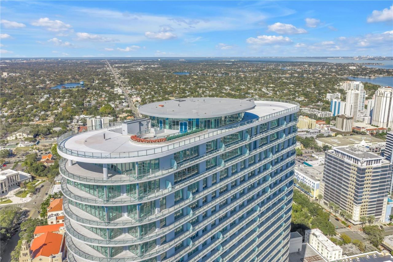 400 Central Avenue, Unit 1001, Saint Petersburg, FL 33701 Photo