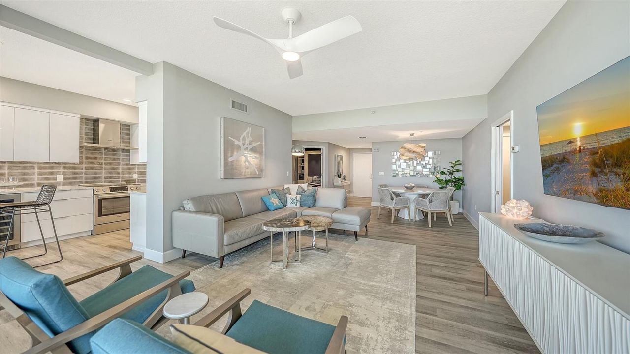 1800 Benjamin Franklin Drive, Unit B708, Sarasota, FL 34236 Photo