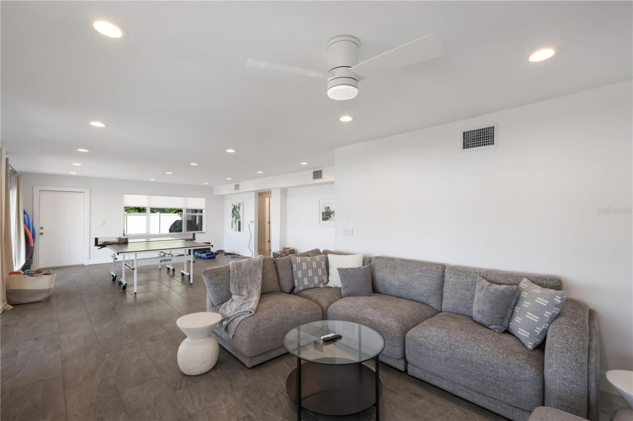 3908 Bayside Drive, Bradenton, FL 34210 Photo