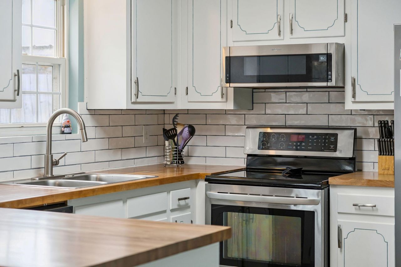 1311 Shore Pine Drive Photo 29