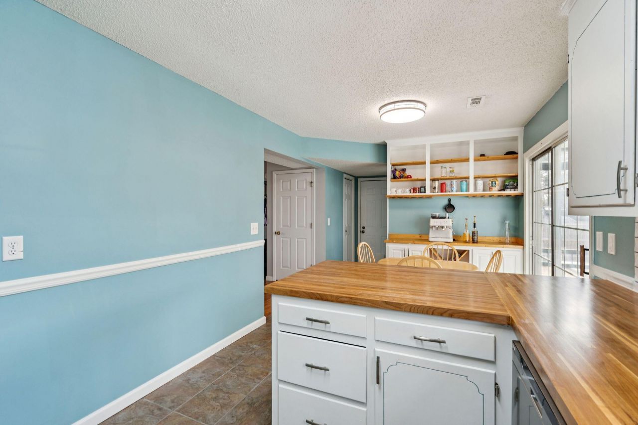 1311 Shore Pine Drive Photo 32