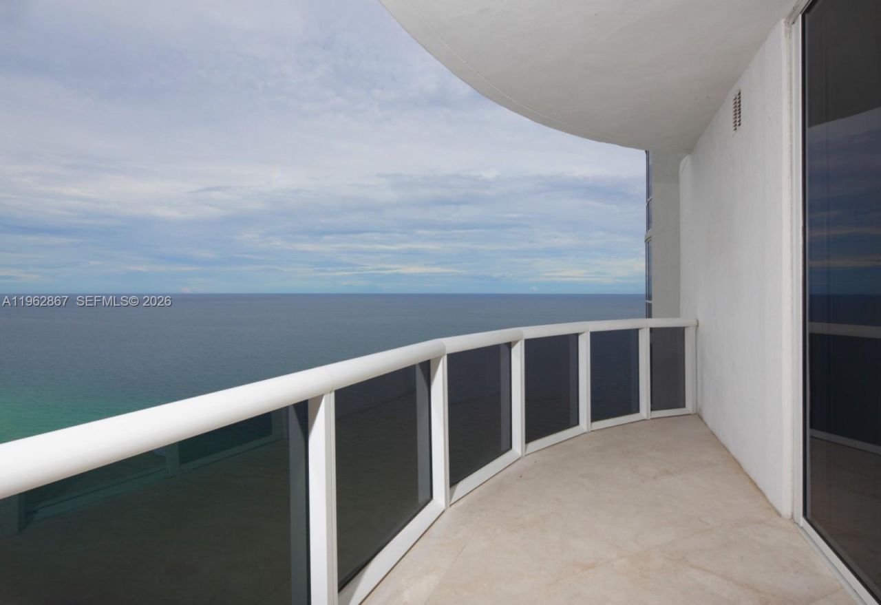 16001 Collins Ave , Unit 2902, Sunny Isles Beach, FL 33160 Photo