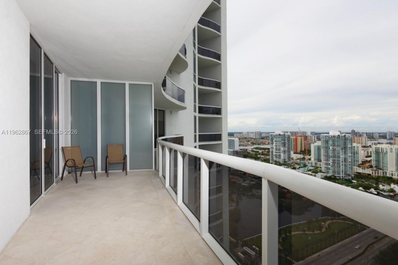 16001 Collins Ave , Unit 2902, Sunny Isles Beach, FL 33160 Photo