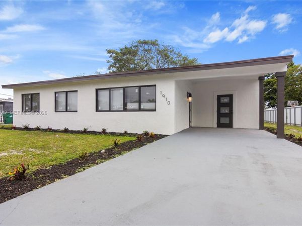 1910 NW 134th St, Miami, FL 33167