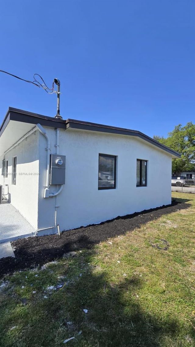 1910 NW 134th St, Miami, FL 33167 Photo