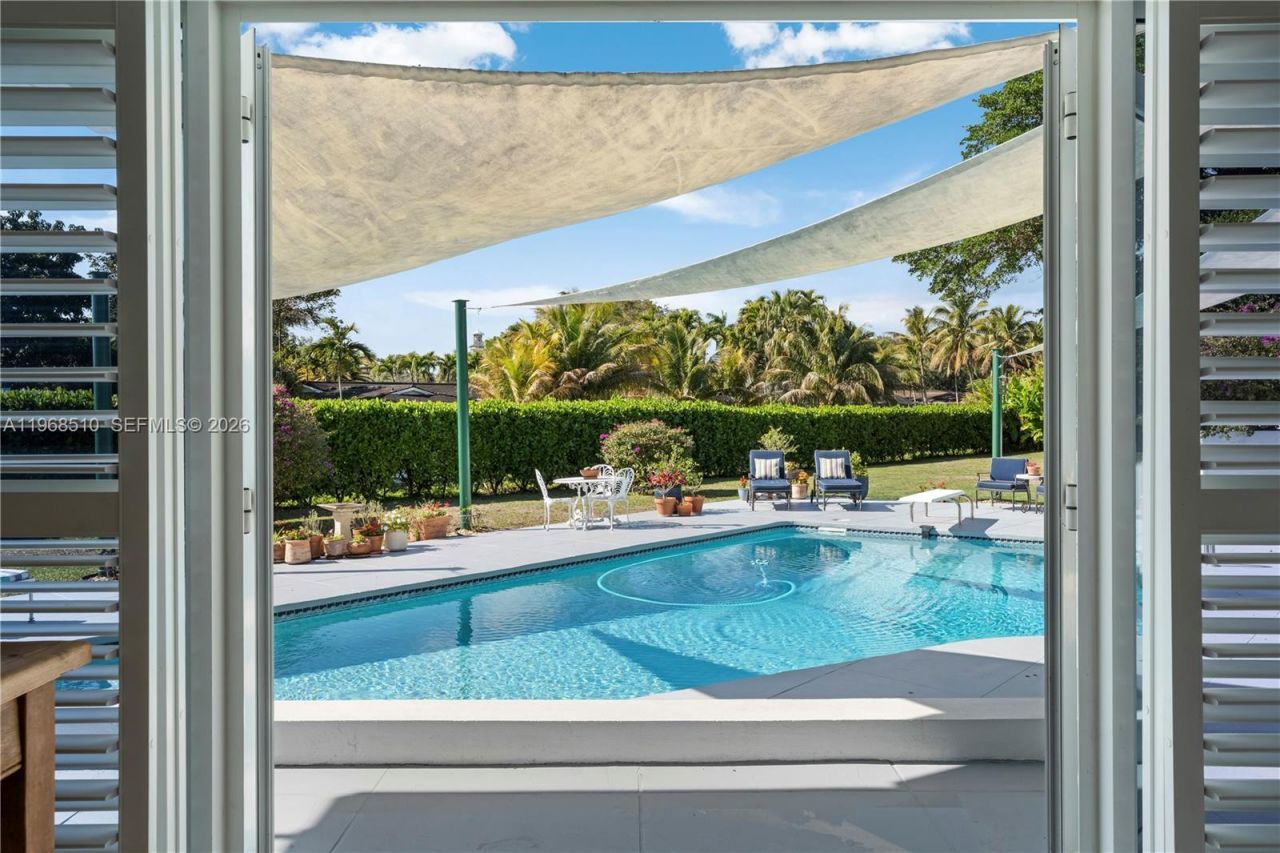 13300 SW 69th Ave , Pinecrest, FL 33156 Photo