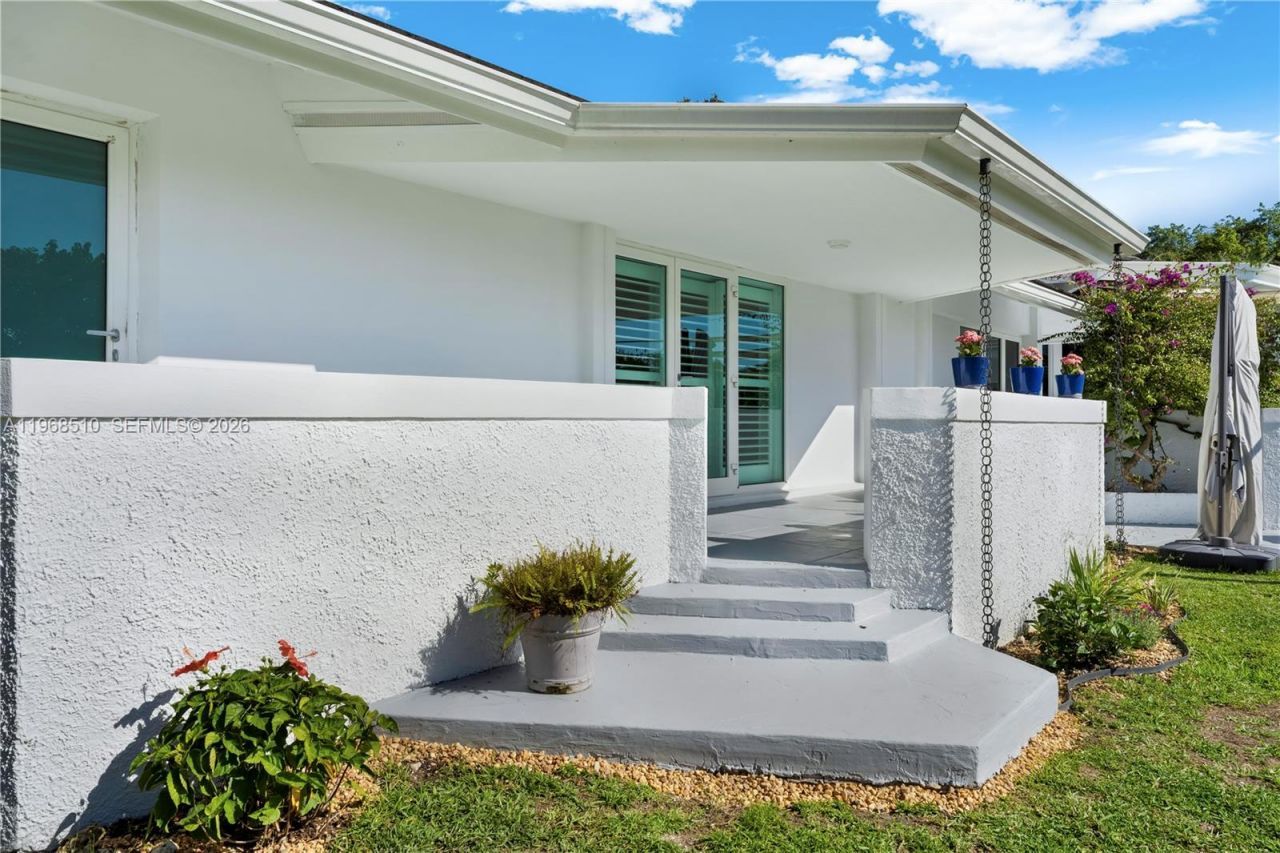 13300 SW 69th Ave , Pinecrest, FL 33156 Photo