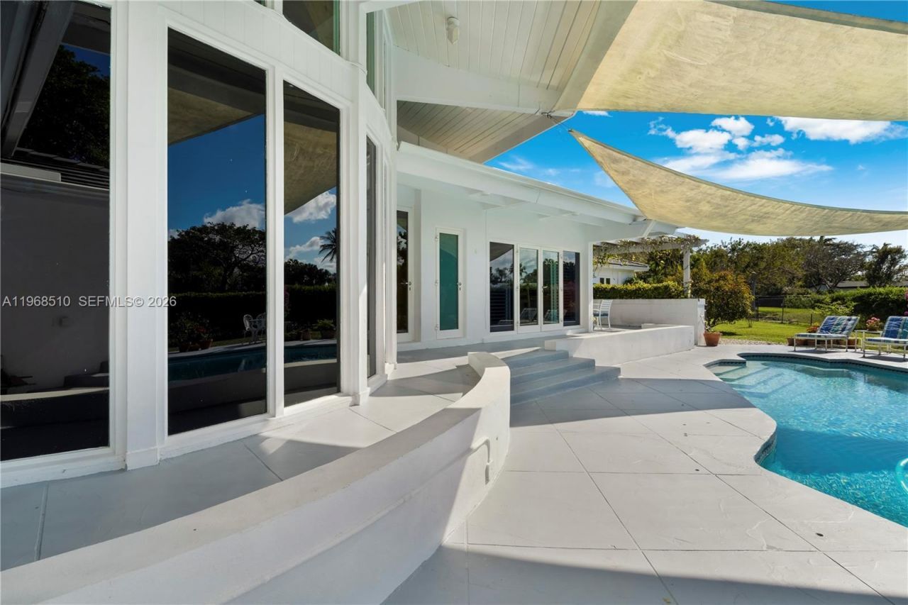 13300 SW 69th Ave , Pinecrest, FL 33156 Photo