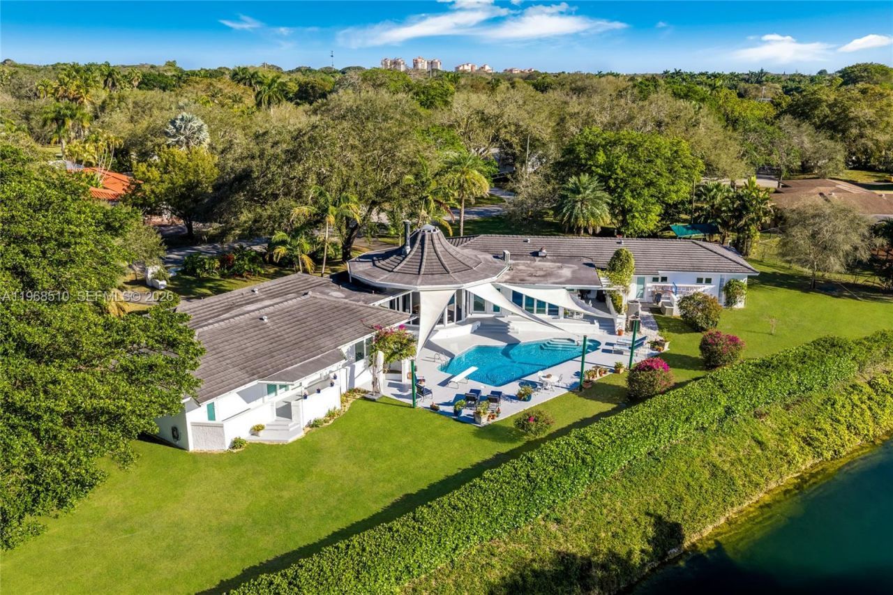 13300 SW 69th Ave , Pinecrest, FL 33156 Photo