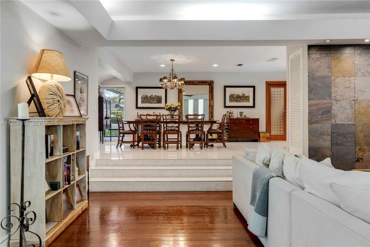 13300 SW 69th Ave , Pinecrest, FL 33156 Photo