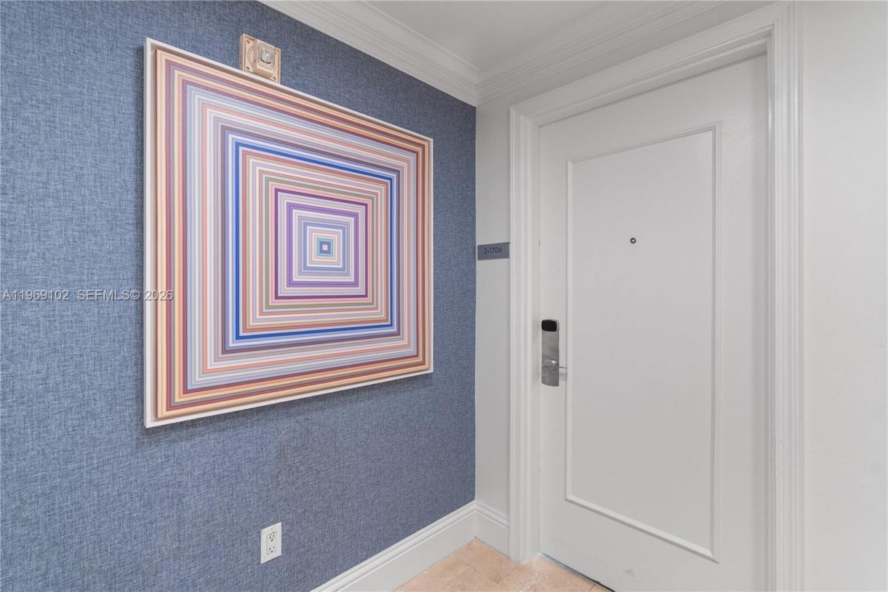 4401 Collins Ave, Unit 1706, Miami Beach, FL 33140 Photo