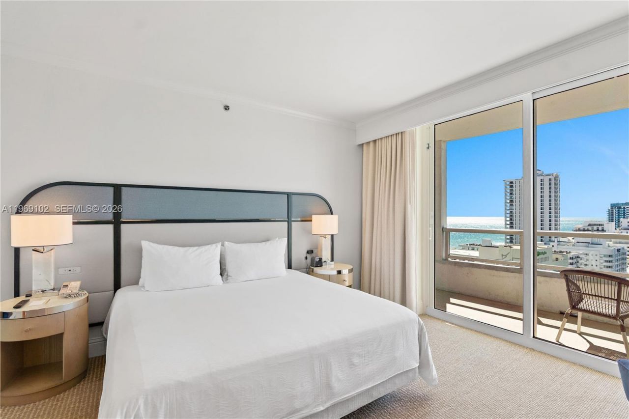 4401 Collins Ave, Unit 1706, Miami Beach, FL 33140 Photo