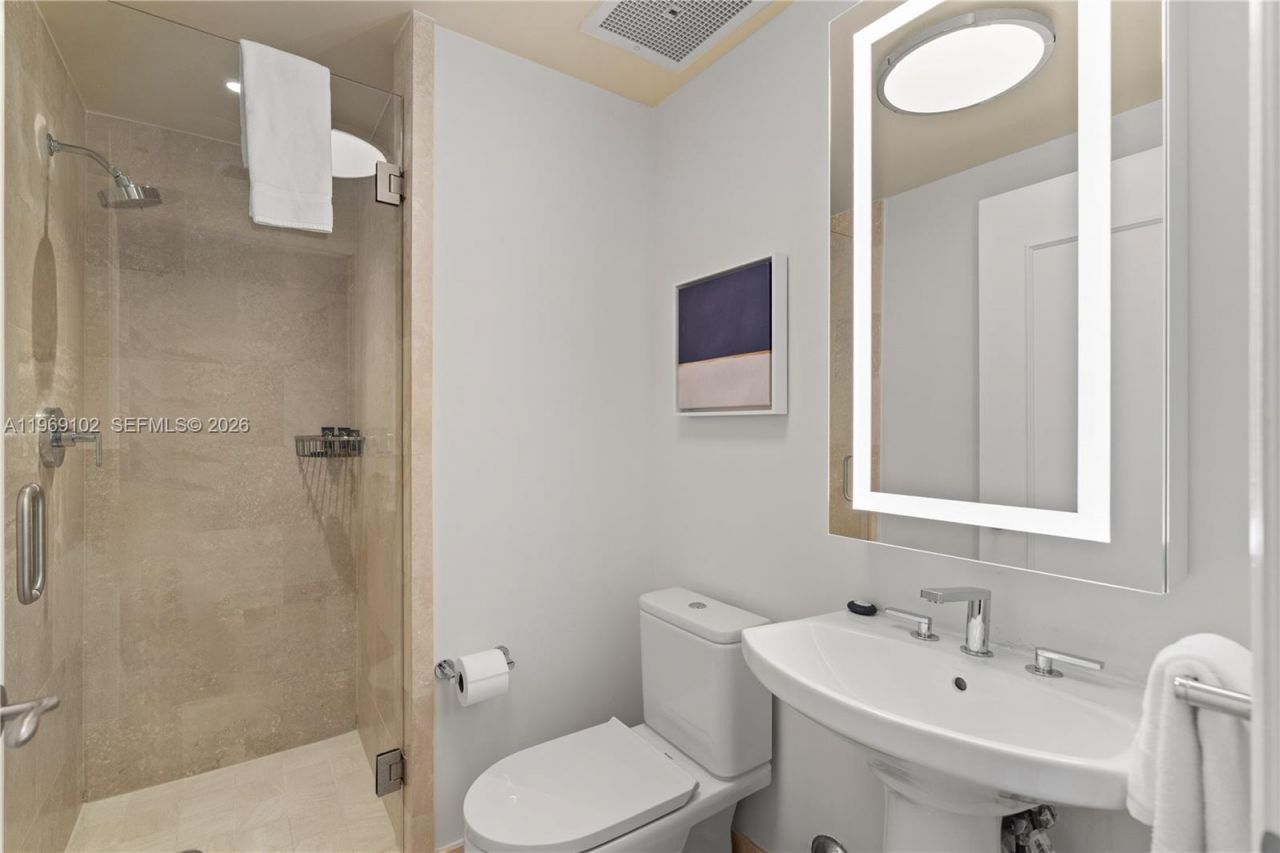 4401 Collins Ave, Unit 1706, Miami Beach, FL 33140 Photo