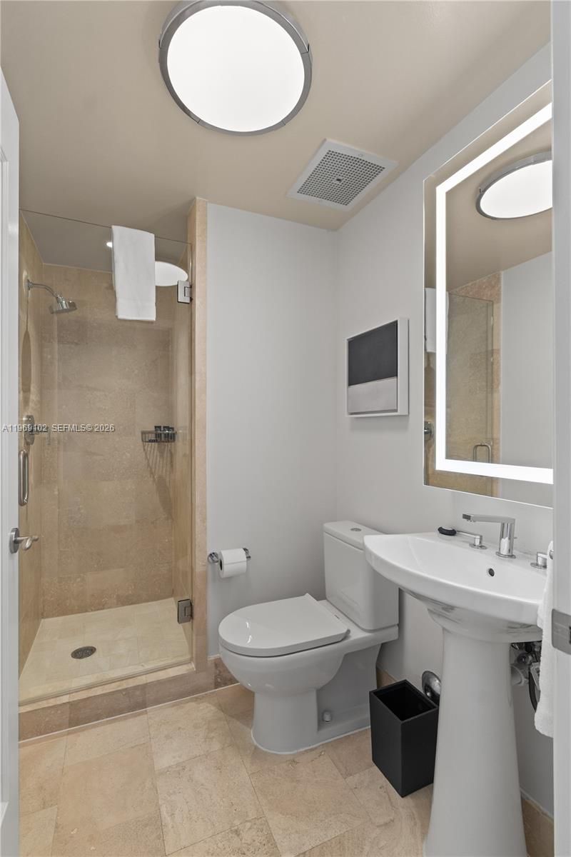 4401 Collins Ave, Unit 1706, Miami Beach, FL 33140 Photo