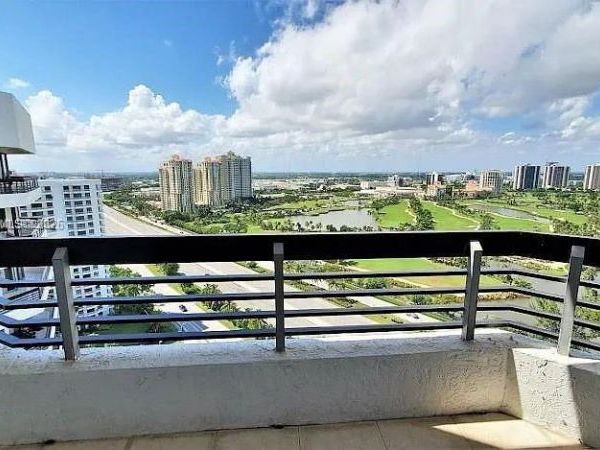 3400 NE 192nd St , Unit PH7, Aventura, FL 33180