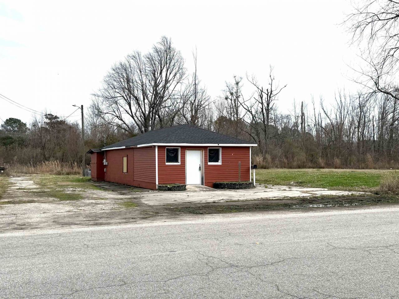 481 S Church St.  Photo 11