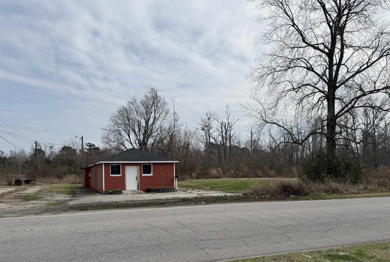 481 S Church St.  Photo 12