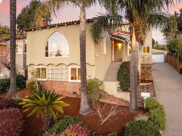 4452 4452 Davenport Ave, Oakland, CA 94619