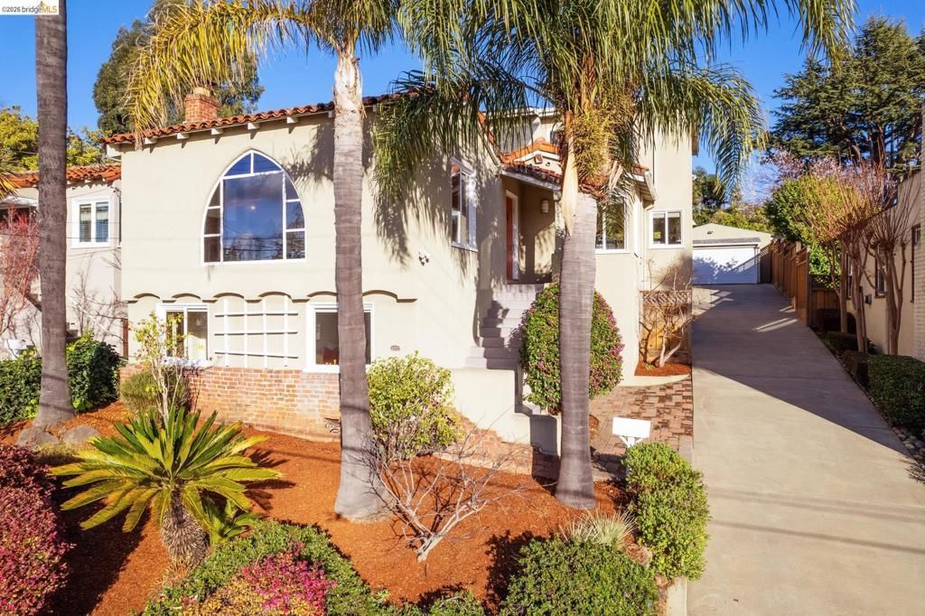 4452 4452 Davenport Ave, Oakland, CA 94619 Main Photo