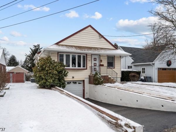 784 Cherry St, New Milford, NJ 07646